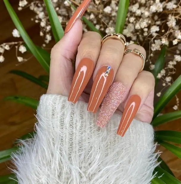 40 Best Fall Nail Designs You’ll Obsess Over | Autumn Nail Designs