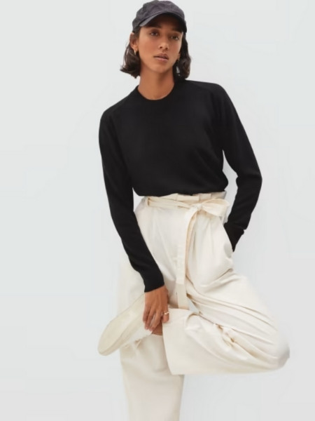 10 Wardrobe Staples That Will Lasts You Forever
black cashmere sweater
