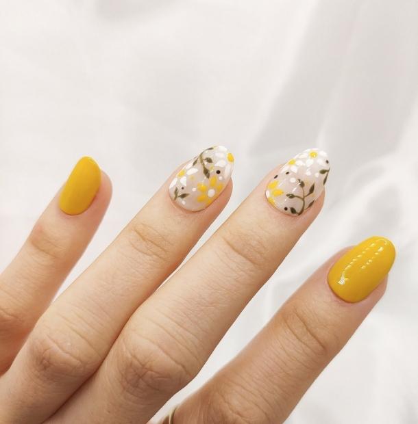 40 Gorgeous Spring and Summer Nails You Need To Try