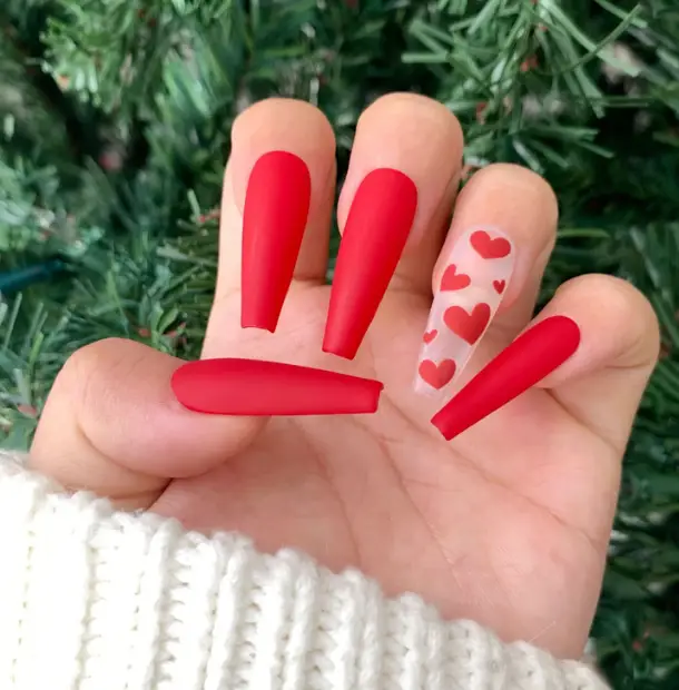 30 Adorable Valentine’s Day Nails That You Will Love