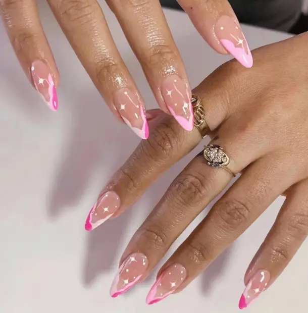 30 Adorable Valentine’s Day Nails That You Will Love