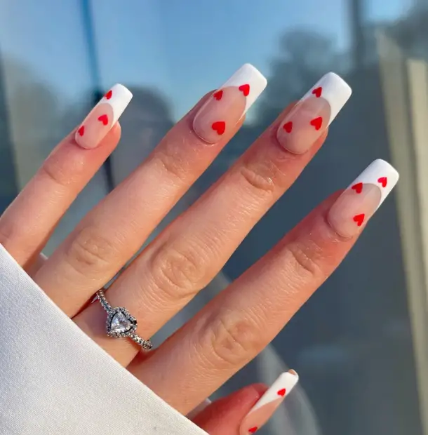 30 Adorable Valentine’s Day Nails That You Will Love