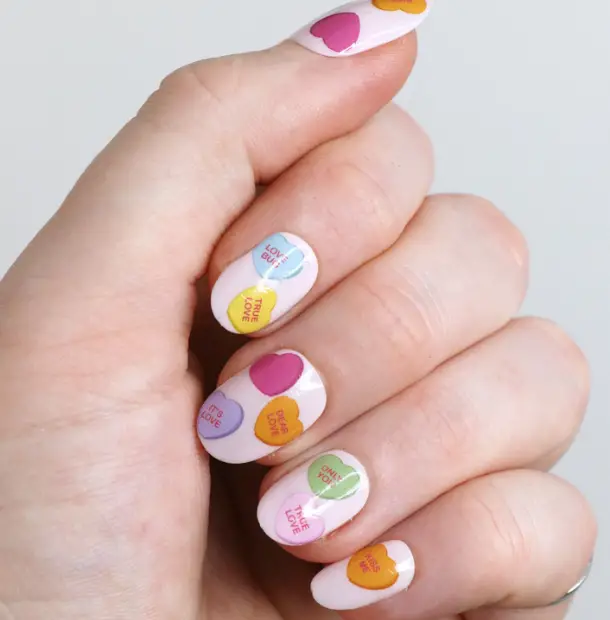 30 Adorable Valentine’s Day Nails That You Will Love