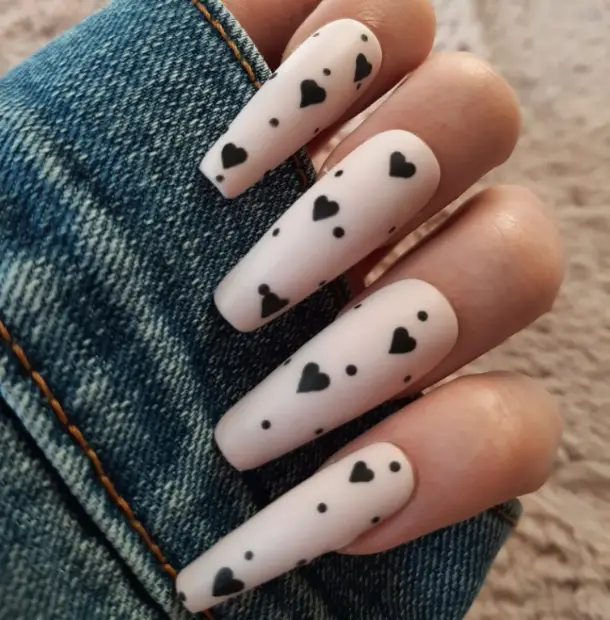 30 Adorable Valentine’s Day Nails That You Will Love