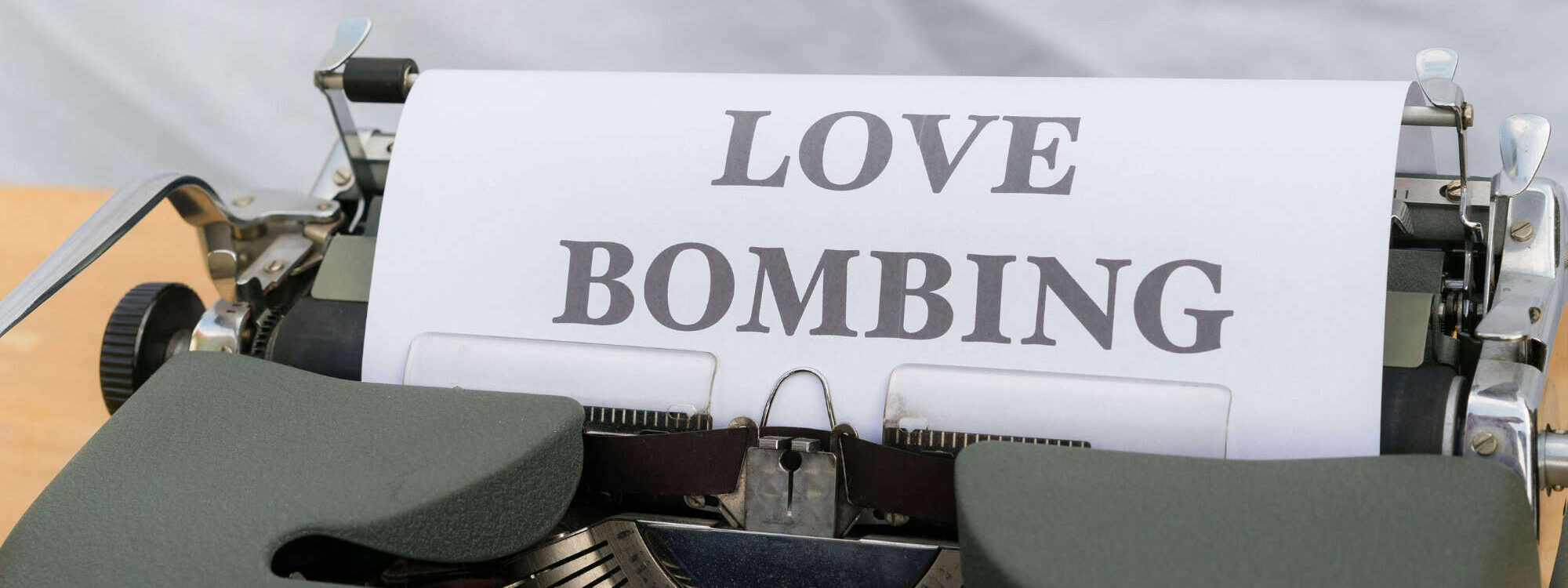 5 Love Bombing Signs and How to Protect Yourself